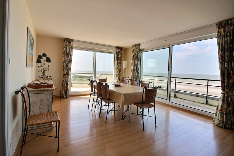 /picture/helios/116215201/GRAND LARGE C K4-L4/2_2025-12-13CET00h00-12.jpg